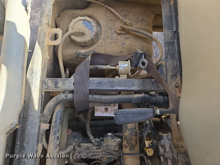 image for item EG9908 2011 Bobcat 3400XL utility vehicle