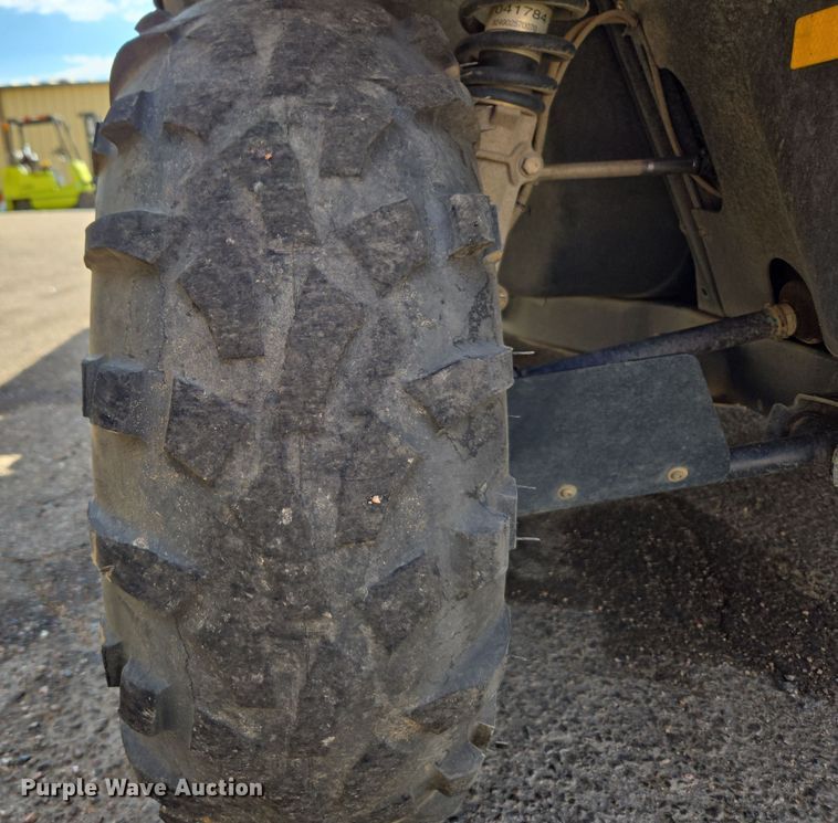 image for item EG9908 2011 Bobcat 3400XL utility vehicle