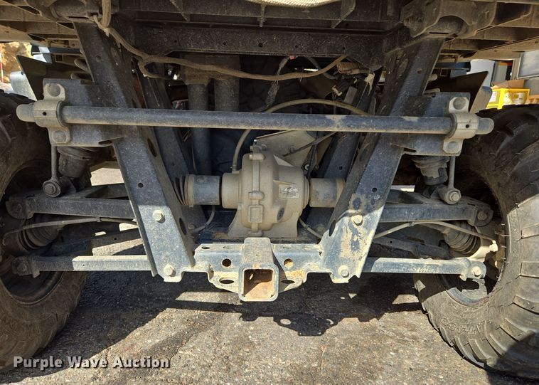 image for item EG9908 2011 Bobcat 3400XL utility vehicle