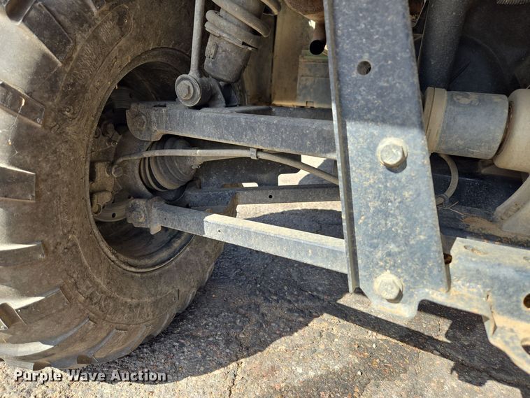 image for item EG9908 2011 Bobcat 3400XL utility vehicle