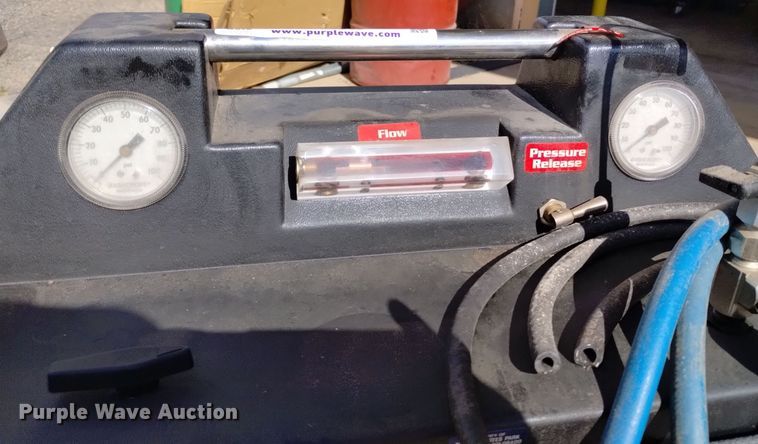 image for item EG9909 BG PF5 power flush and fluid exchange system