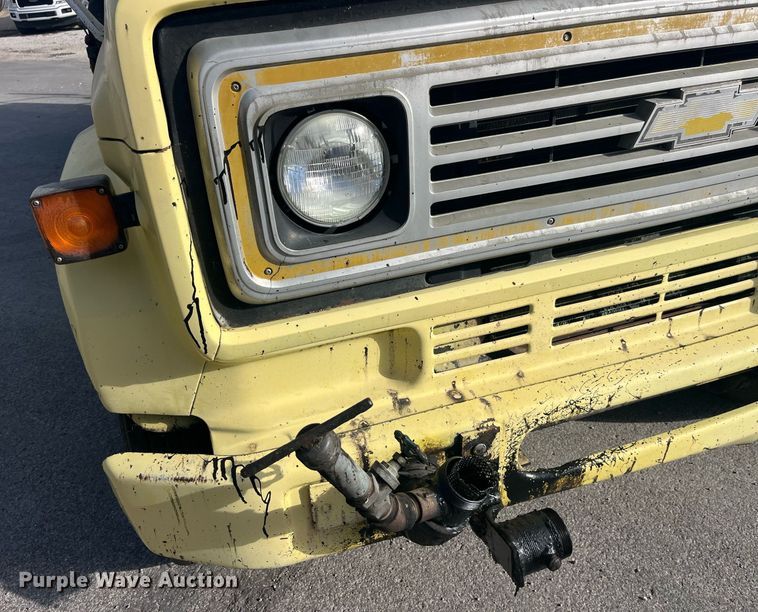 image for item EH2857 1985 Chevrolet 70 oil distributor truck