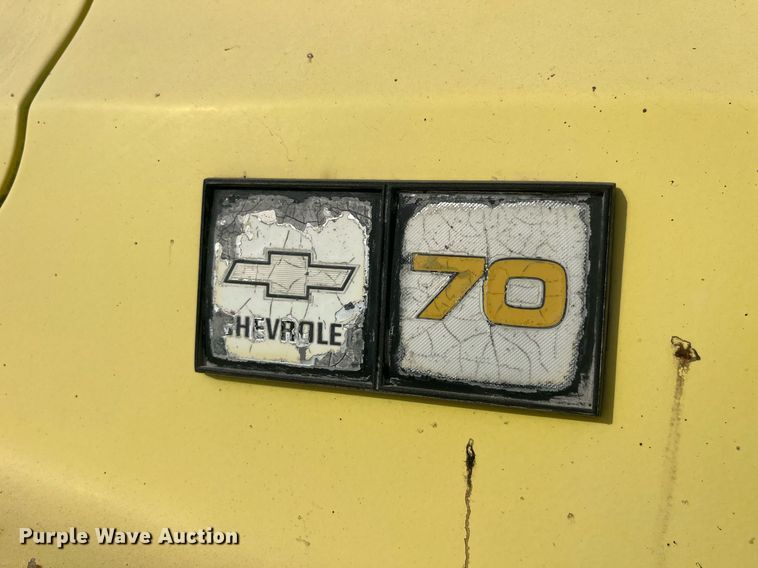 image for item EH2857 1985 Chevrolet 70 oil distributor truck