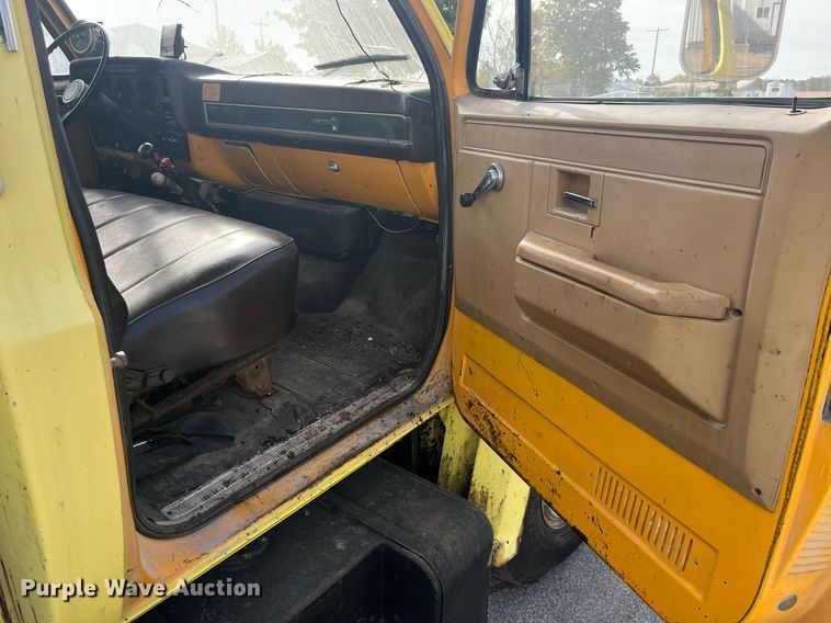 image for item EH2857 1985 Chevrolet 70 oil distributor truck