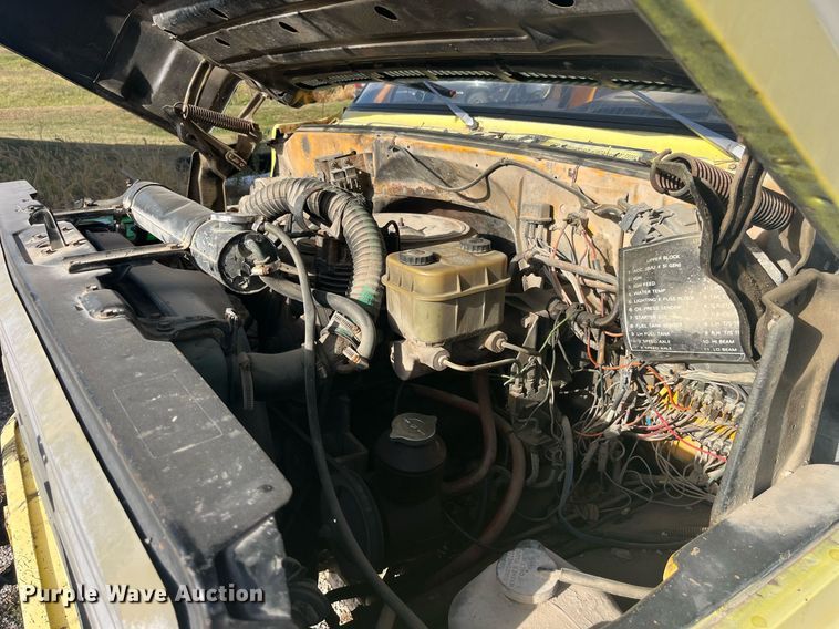 image for item EH2857 1985 Chevrolet 70 oil distributor truck