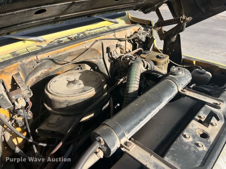 image for item EH2857 1985 Chevrolet 70 oil distributor truck