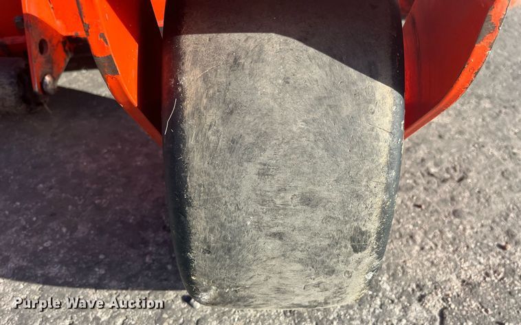 image for item EH2858 Kubota Z726XKW ZTR lawn mower