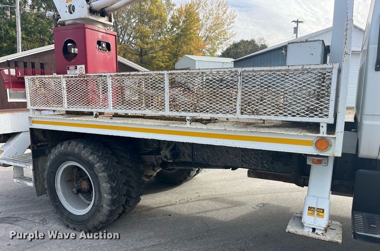 image for item EH2859 1991 GMC Topkick digger derrick truck