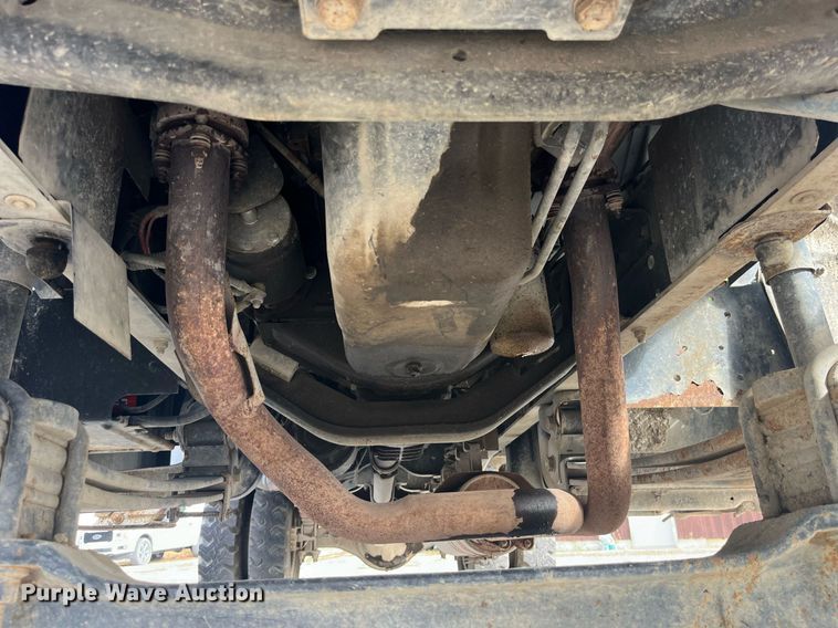 image for item EH2859 1991 GMC Topkick digger derrick truck