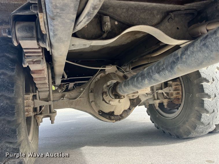 image for item EH2859 1991 GMC Topkick digger derrick truck