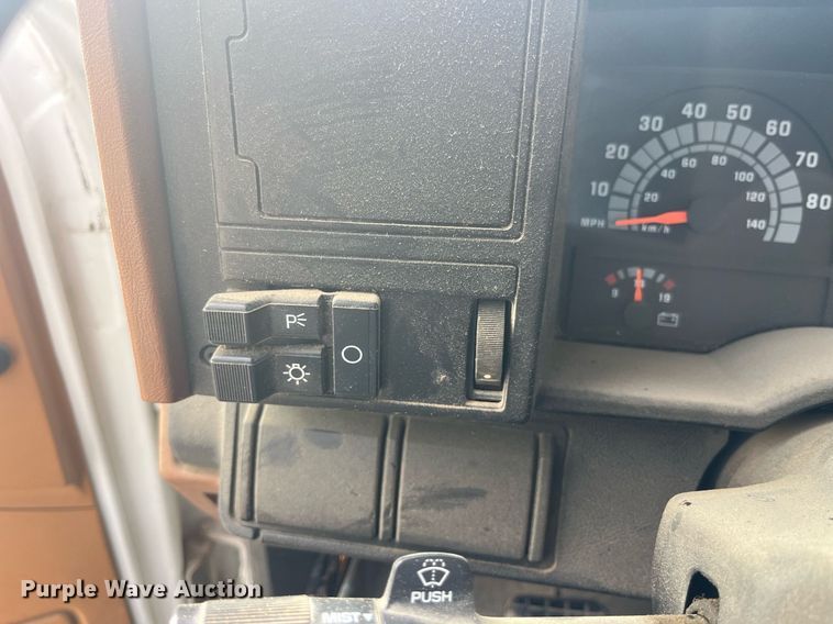 image for item EH2859 1991 GMC Topkick digger derrick truck