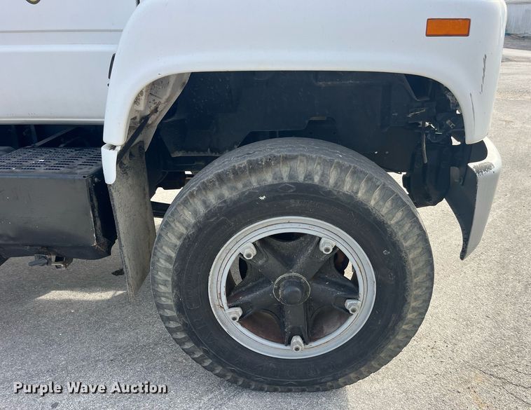 image for item EH2859 1991 GMC Topkick digger derrick truck