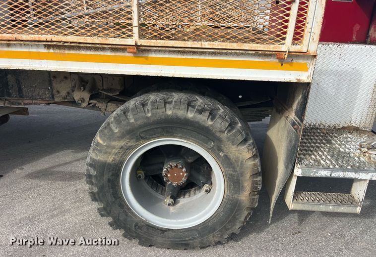 image for item EH2859 1991 GMC Topkick digger derrick truck