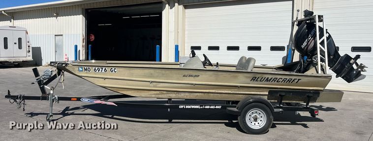 image for item EH2881 2005 Alumacraft boat