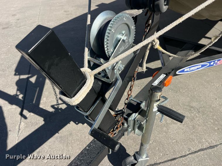 image for item EH2881 2005 Alumacraft boat