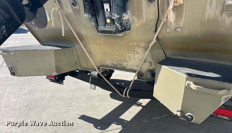 image for item EH2881 2005 Alumacraft boat