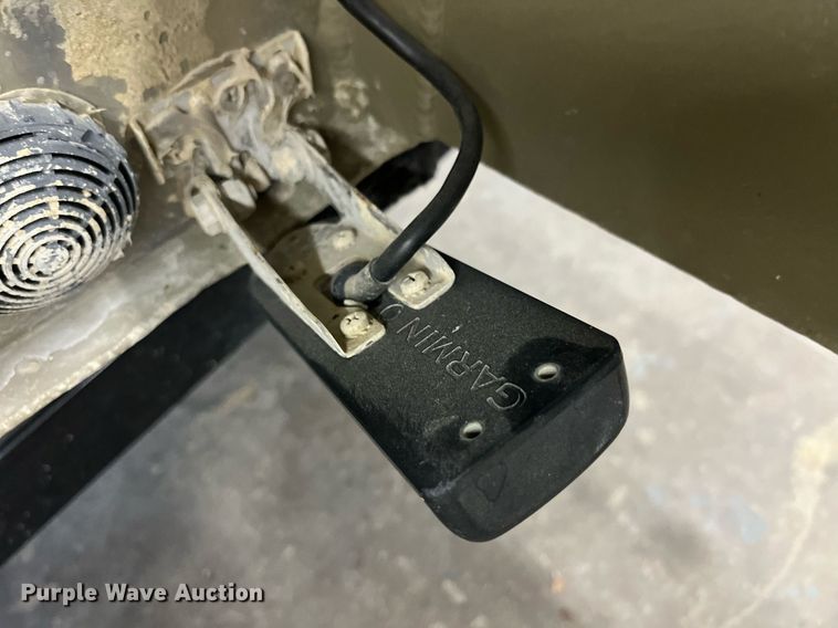 image for item EH2881 2005 Alumacraft boat