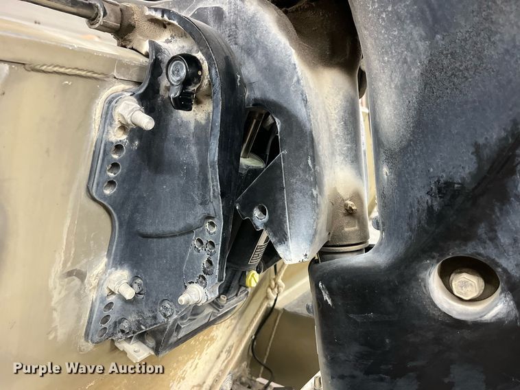 image for item EH2881 2005 Alumacraft boat