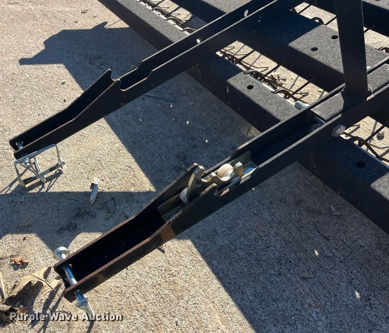 image for item EH2884 (2) tine dethatchers