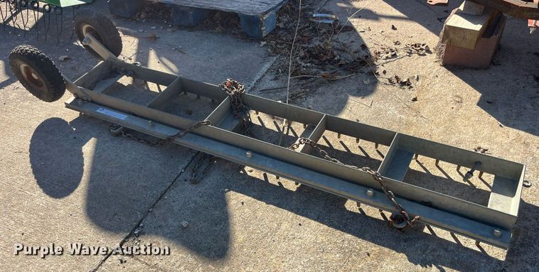 image for item EH2884 (2) tine dethatchers