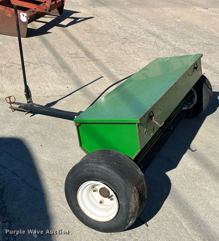 image for item EH2887 Gandy seeder