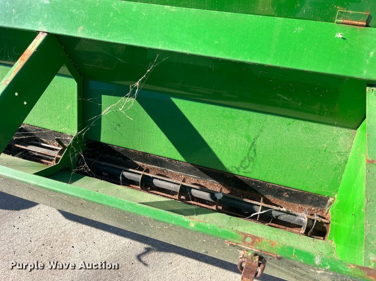 image for item EH2887 Gandy seeder