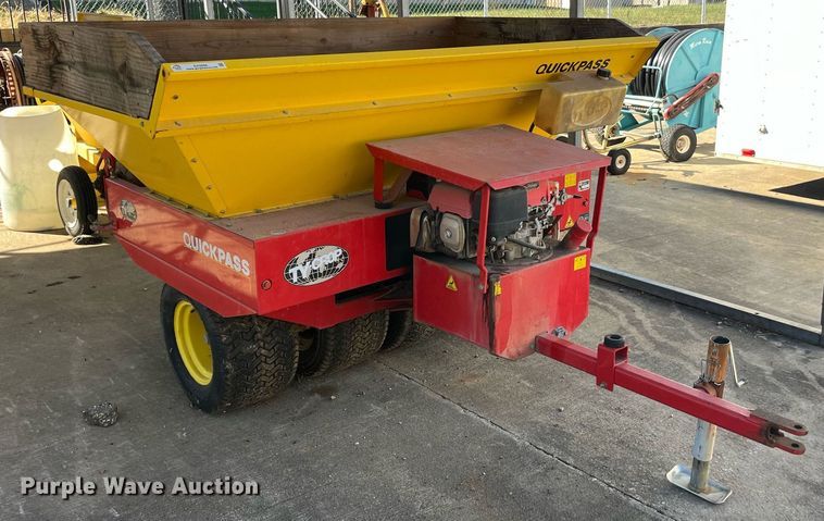 image for item EH2888 2005 Ty-Crop Quick pass 450 top dresser spreader