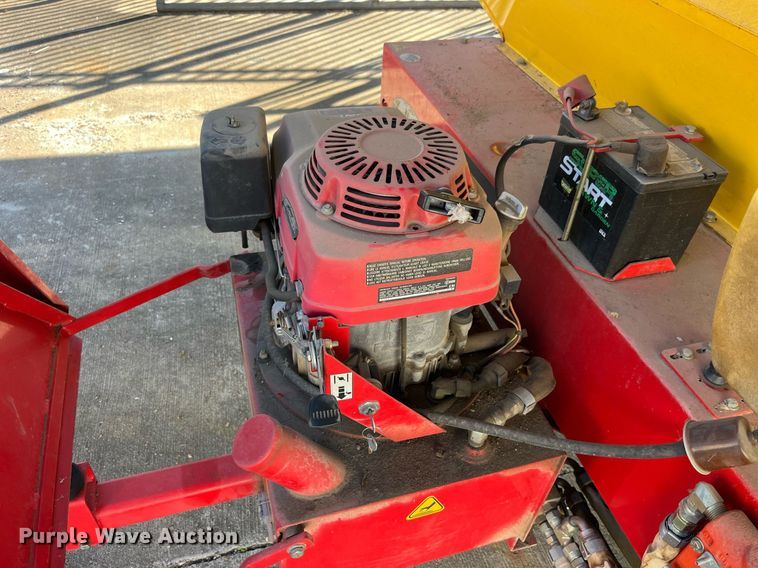 image for item EH2888 2005 Ty-Crop Quick pass 450 top dresser spreader