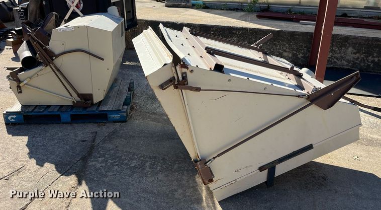 image for item EH2892 (2) Grasshopper grass baggers