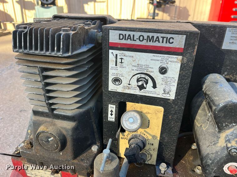 image for item EH2895 Sanborn M109BL300-22 air compressor