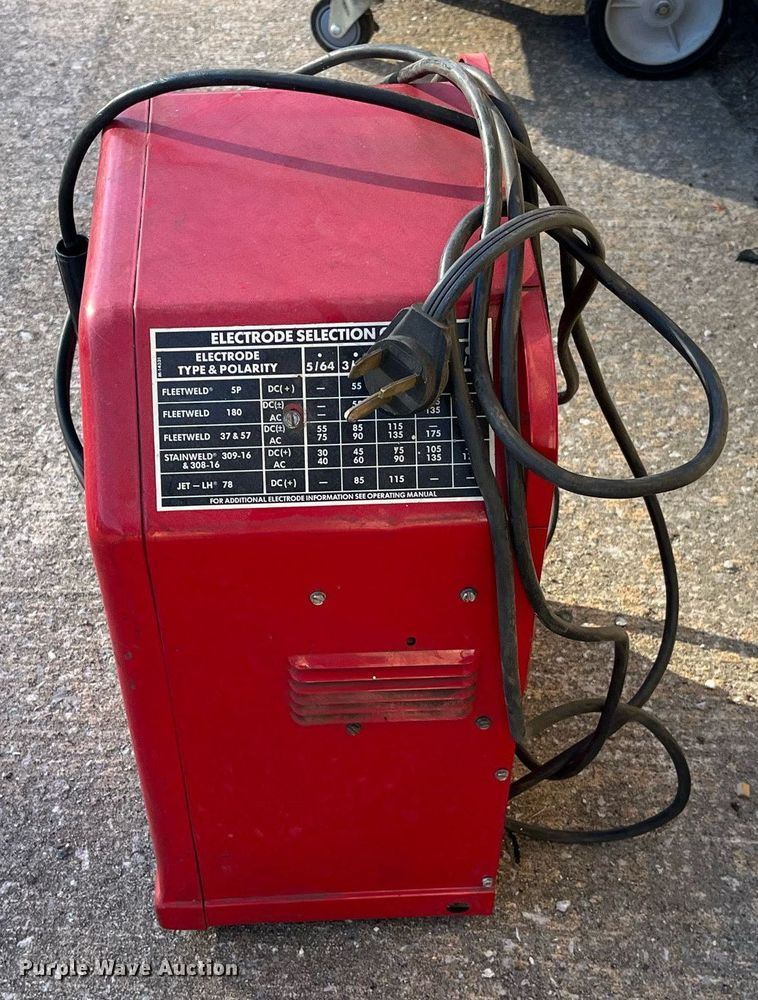 image for item EH2899 (8) Lincoln Electric 225/125 welders