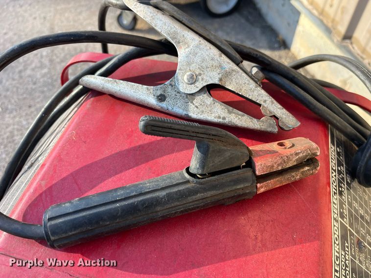 image for item EH2899 (8) Lincoln Electric 225/125 welders