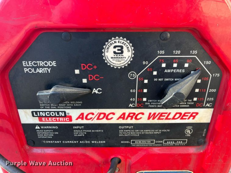 image for item EH2899 (8) Lincoln Electric 225/125 welders