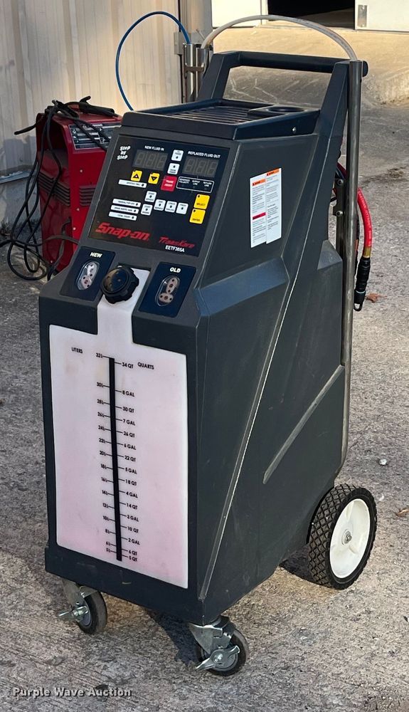 image for item EH2900 Snap On EETF305A transmission flush machine