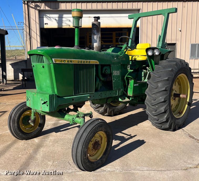 image for item EH2901 1968 John Deere 3020 tractor