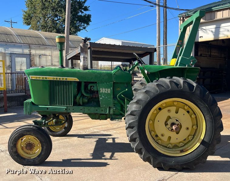 image for item EH2901 1968 John Deere 3020 tractor