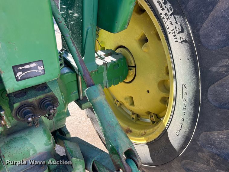 image for item EH2901 1968 John Deere 3020 tractor