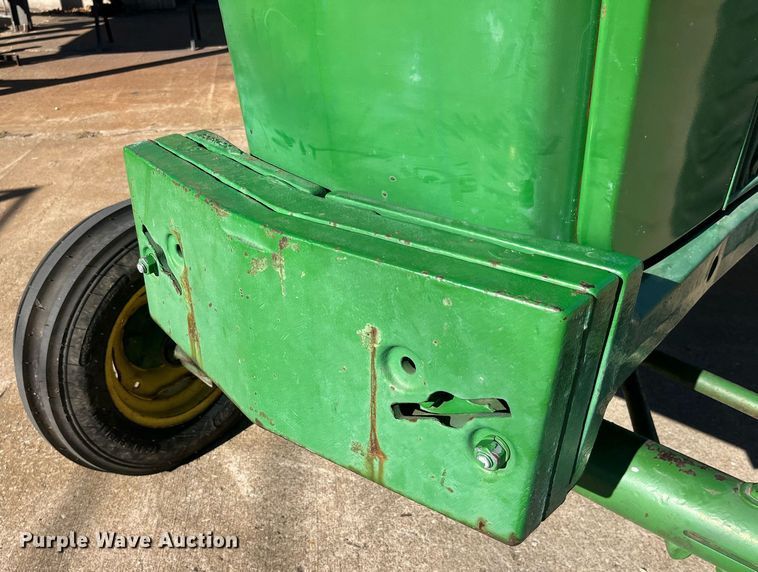 image for item EH2901 1968 John Deere 3020 tractor