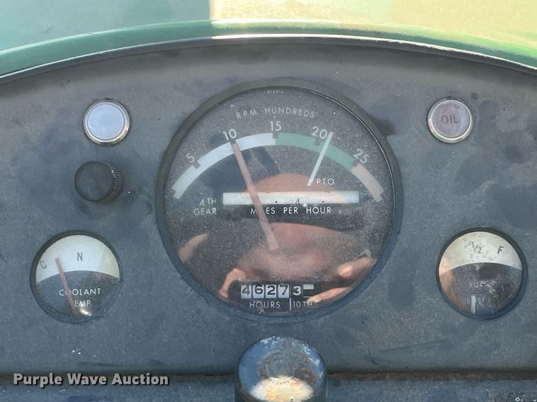 image for item EH2901 1968 John Deere 3020 tractor