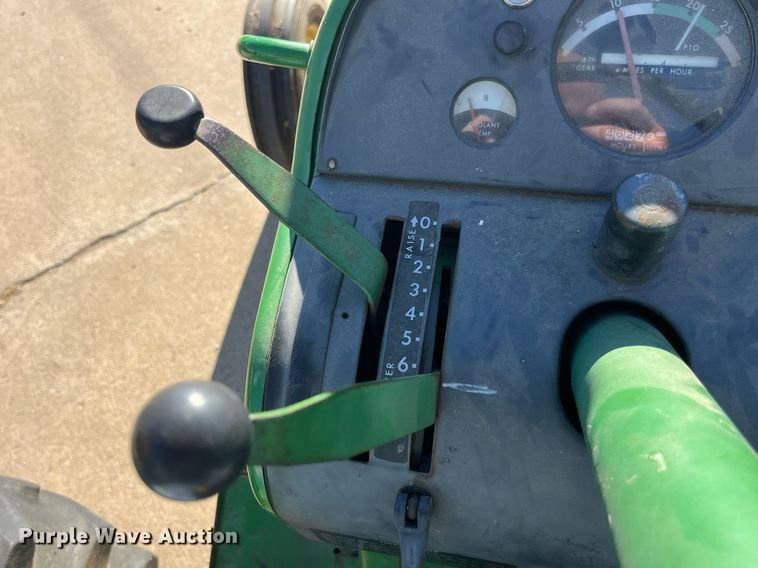 image for item EH2901 1968 John Deere 3020 tractor