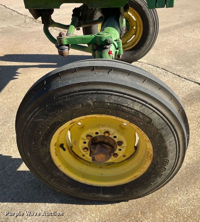 image for item EH2901 1968 John Deere 3020 tractor