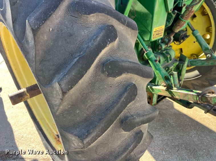 image for item EH2901 1968 John Deere 3020 tractor