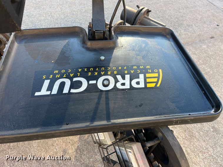 image for item EH2902 Pro-Cut PFM.O9 on-car brake lathe