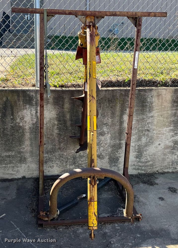 image for item EH2903 The Leinbach Line post hole auger