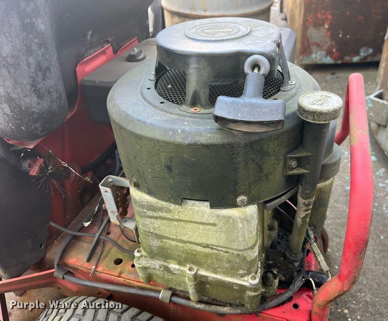 image for item EH2912 Snapper SR930 lawn mower