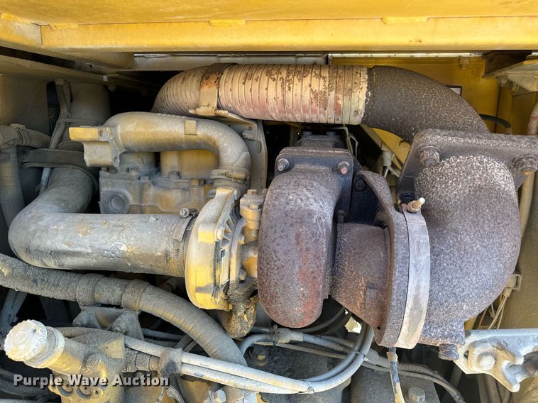 image for item EH7115 1991 Caterpillar CB-534 double drum vibratory roller