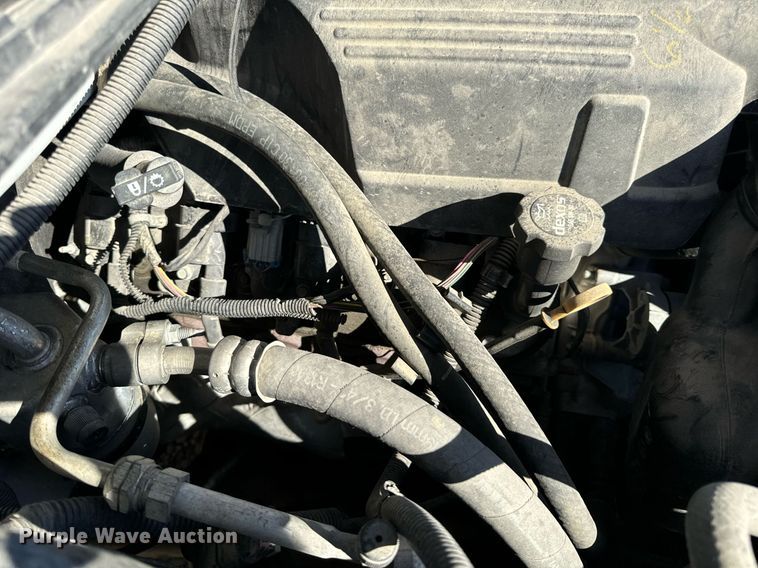 image for item EH7116 2013 Chevrolet Silverado 1500 Crew Cab pickup truck