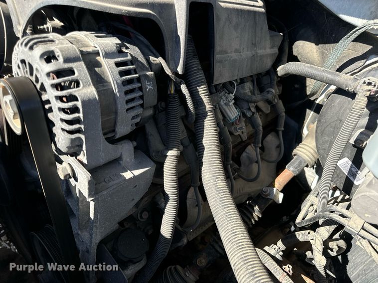 image for item EH7116 2013 Chevrolet Silverado 1500 Crew Cab pickup truck