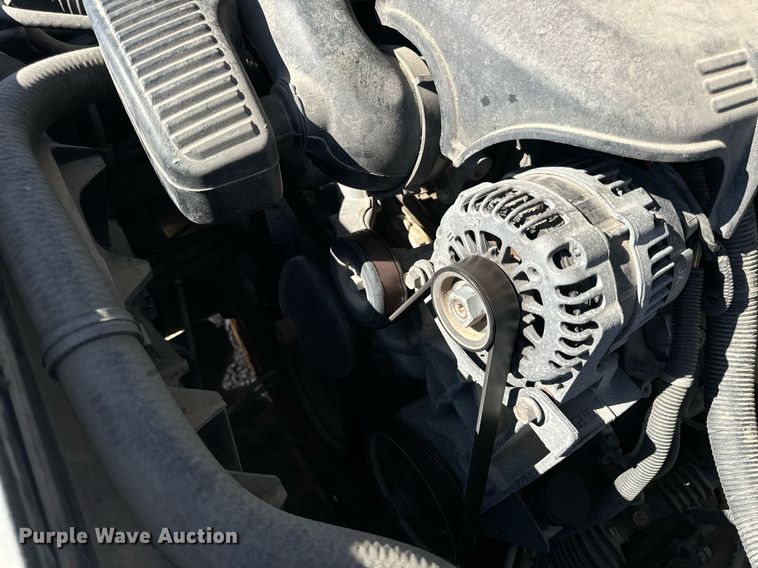 image for item EH7116 2013 Chevrolet Silverado 1500 Crew Cab pickup truck