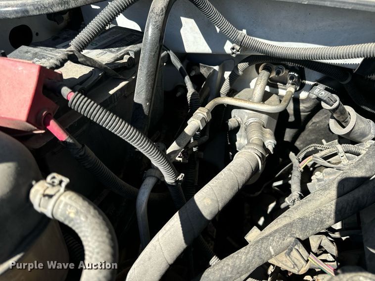 image for item EH7116 2013 Chevrolet Silverado 1500 Crew Cab pickup truck